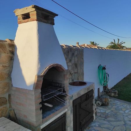 Chalet Cerca De La Playa La Barrosa Chiclana de la Frontera Bagian luar foto